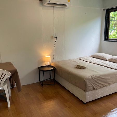 Budget Room Koh Phangan Pier With Ac Zewnętrze zdjęcie